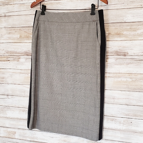 Guzella pencil skirt with side stripe detail Sz 8 - Picture 2 of 9
